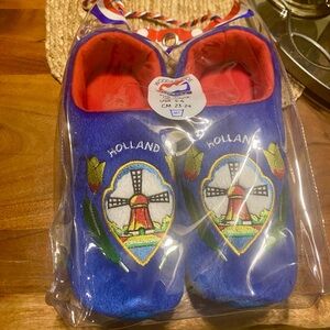 Holland Clogs Womens 5-6 Dutch Embroidered Indoor Slippers Slip On Blue Red